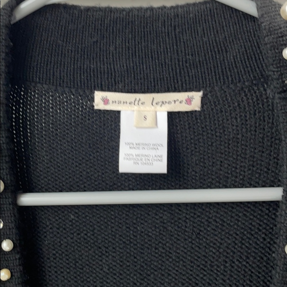 Sweater - Picture 2 of 4